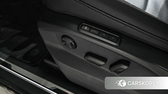 Volkswagen Tiguan second Generation 2021 Белый из Кореи, фото 6