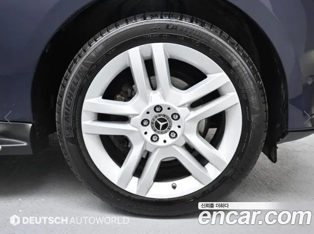 Mercedes-Benz GLE - Class W166 2018 Синий из Кореи, фото 6