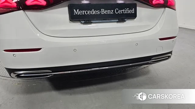 Mercedes-Benz E-Class W214 2024 Белый из Кореи, фото 6