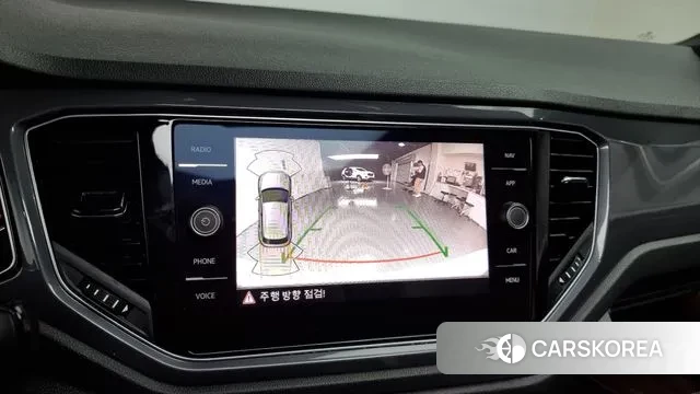 Volkswagen T-Roc 2022 Белый из Кореи, фото 6