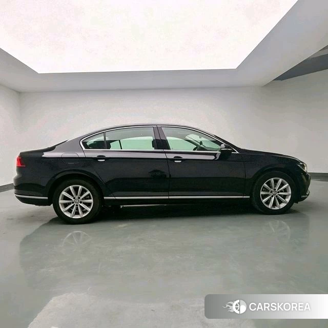 Volkswagen Magotan 2019 Черный из Китая, фото 6