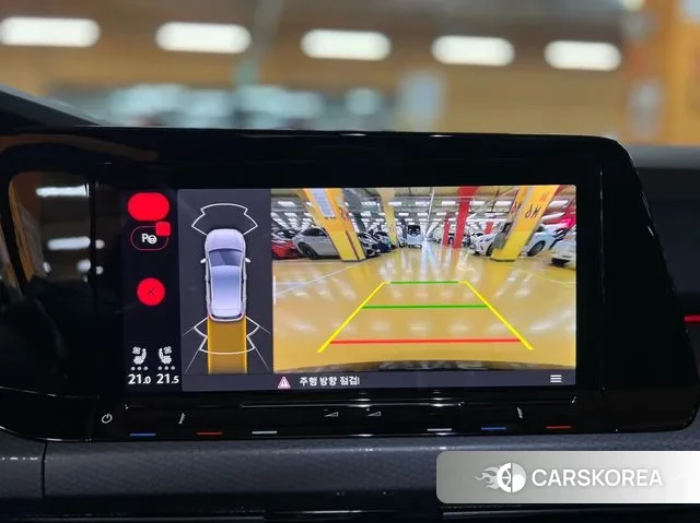 Volkswagen Golf 8th Generation 2024 Черный из Кореи, фото 6