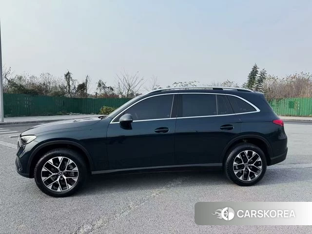 Mercedes-Benz GLC 2023 Зеленый из Китая, фото 6
