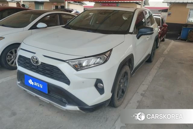 Toyota RAV4 Rongfang 2022 Белый из Китая, фото 6