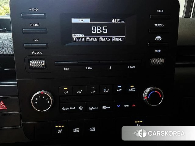 Hyundai Staria 2021 Серебристо-серый из Кореи, фото 6