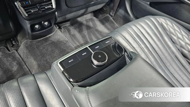 Kia K8 Hybrid 2022 Черный из Кореи, фото 6