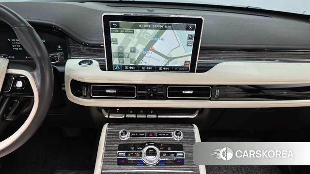 Lincoln Aviator 2nd generation 2022 Серый из Кореи, фото 6
