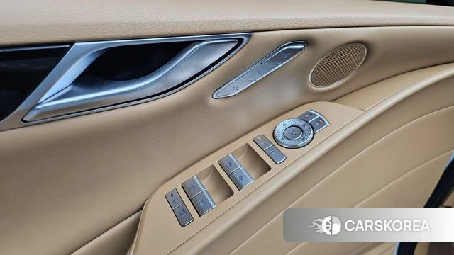 Genesis G80 (RG3) 2026 Белый из Кореи, фото 6