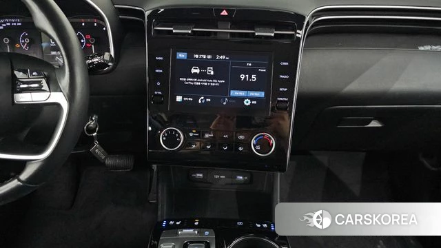 Hyundai Tucson (NX4) 2021 Серебристо-серый из Кореи, фото 6