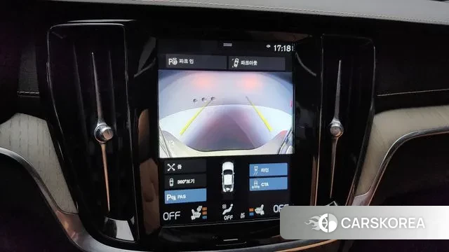 Volvo S60 3rd generation 2019 Белый из Кореи, фото 6