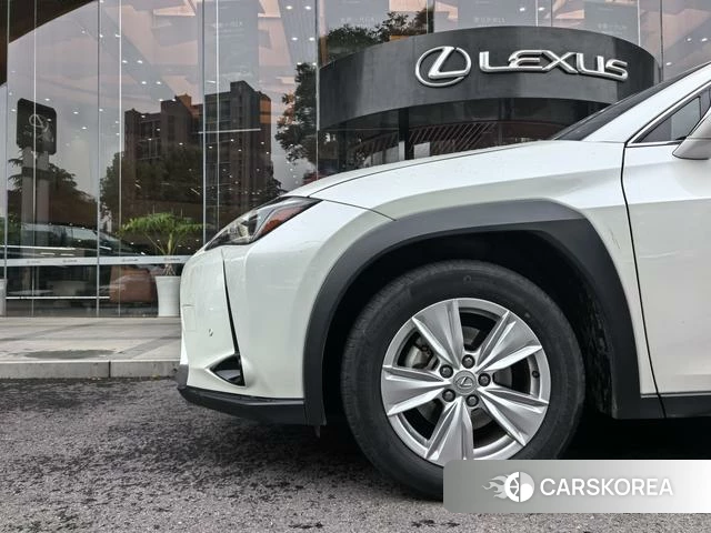 Lexus UX 2022 Белый из Китая, фото 6
