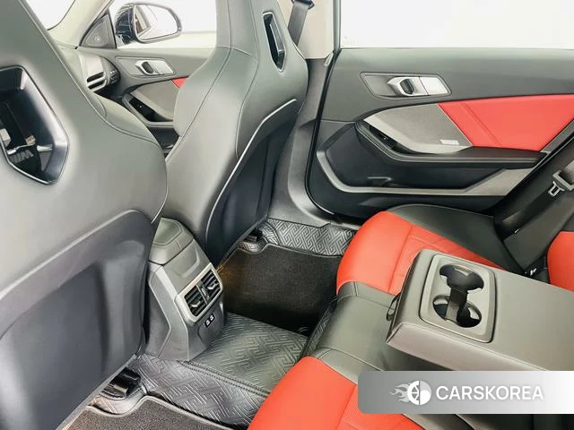 BMW 2 series 2025 Черный из Китая, фото 6