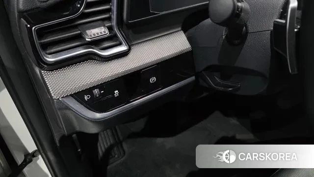 Kia Sportage 5th Generation 2023 Белый из Кореи, фото 6