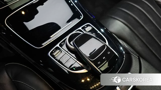 Mercedes-Benz E-Class W213 2018 Белый из Кореи, фото 6