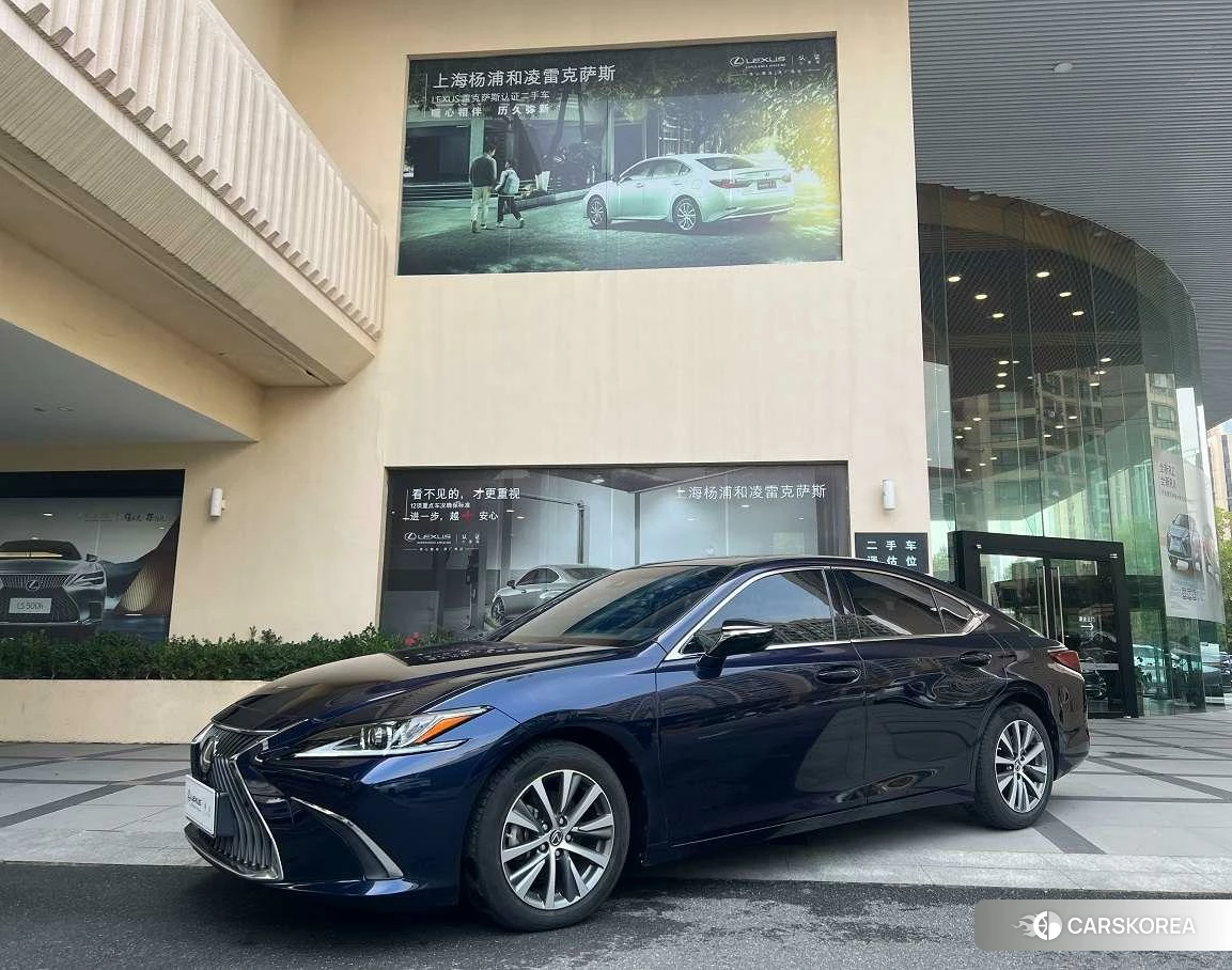 Lexus ES 2021 Синий из Китая, фото 6