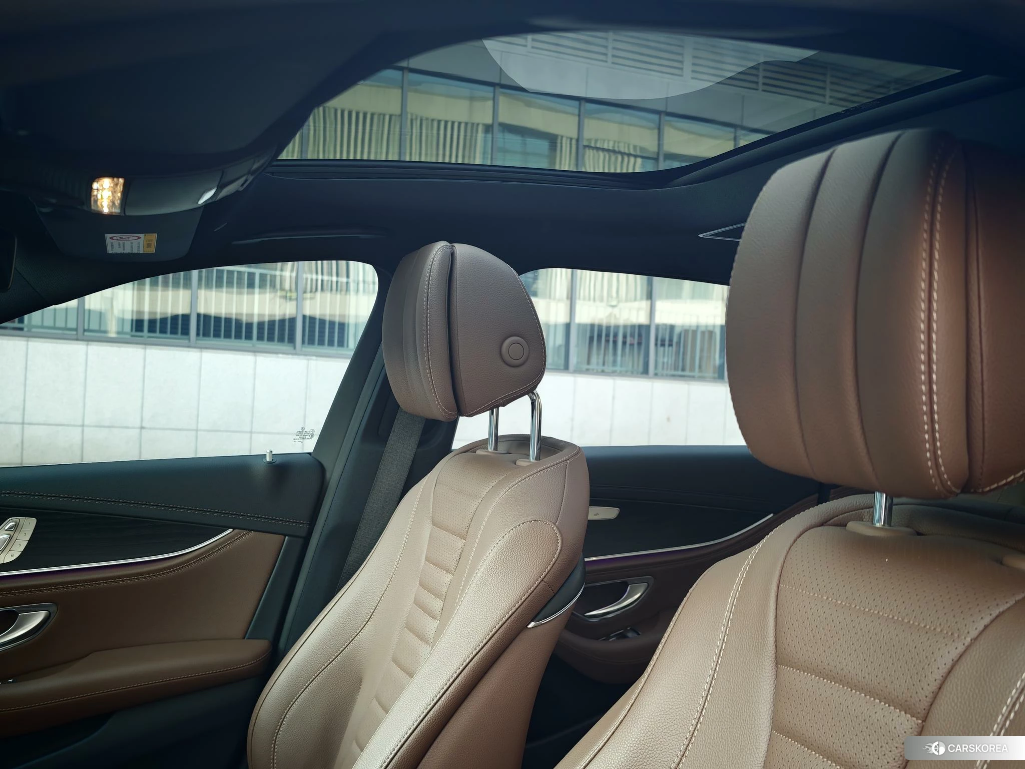 Mercedes-Benz E-Class 2023 Черный из Китая, фото 6