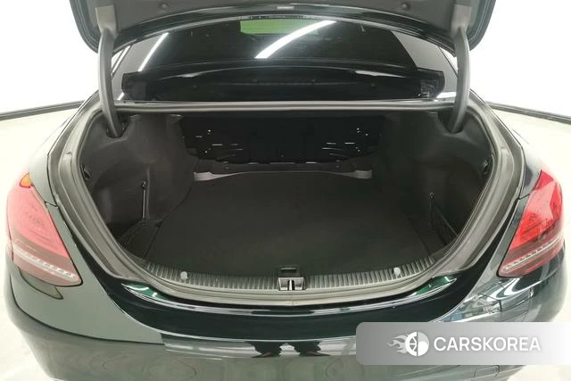 Mercedes-Benz Class C 2022 Зеленый из Китая, фото 6