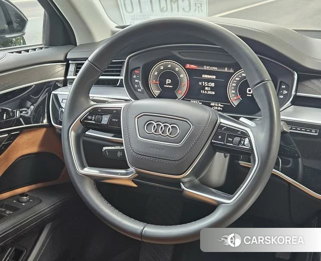 Audi A8 2023 Черный из Китая, фото 6