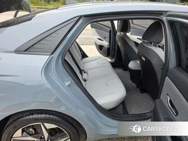 Hyundai Avante (CN7) 2020 Серебристо-серый из Кореи, фото 6