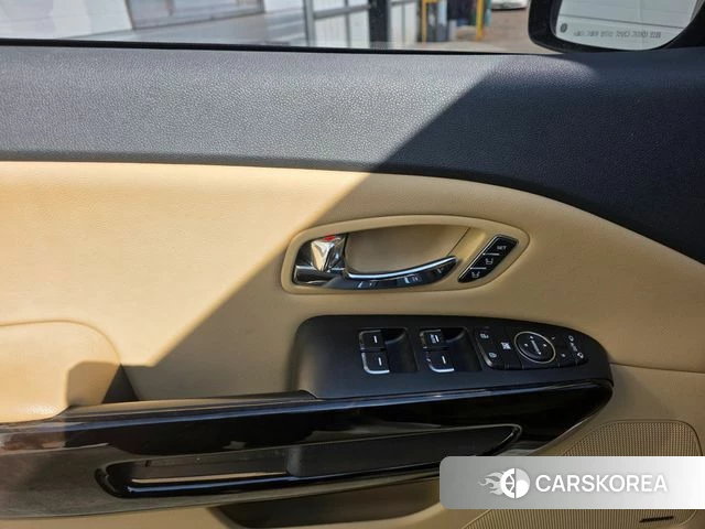 Kia The New Carnival 2018 Белый из Кореи, фото 6