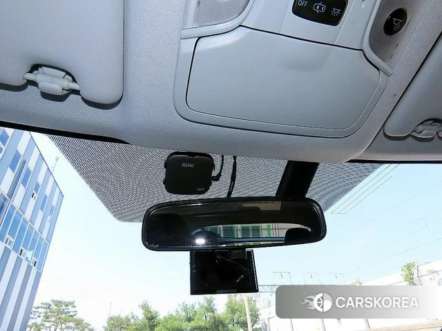 Toyota Prius 4th Generation 2018 Белый из Кореи, фото 6