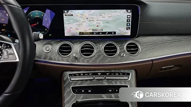 Mercedes-Benz E-Class W213 2022 Черный из Кореи, фото 6