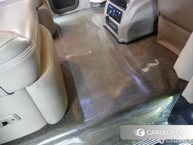 GMC Savana 2022 Белый из Кореи, фото 6