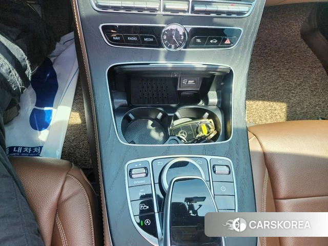 Mercedes-Benz E-Class W213 2019 Черный из Кореи, фото 6