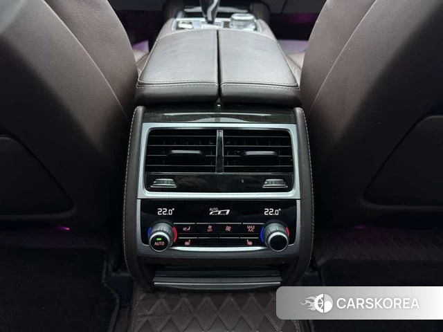 BMW 7 series 2022 Черный из Китая, фото 6
