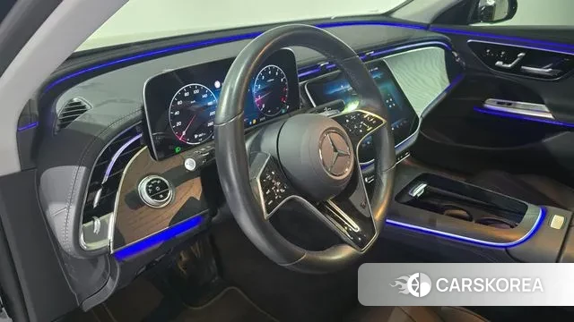 Mercedes-Benz E-Class W214 2024 Синий из Кореи, фото 6