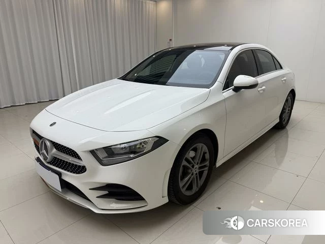Mercedes-Benz Class A 2022 Белый из Китая, фото 6