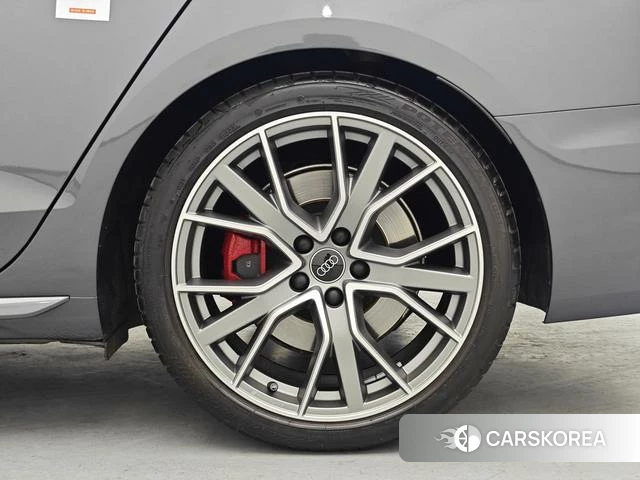 Audi S4 2023 Темно-серый из Китая, фото 6