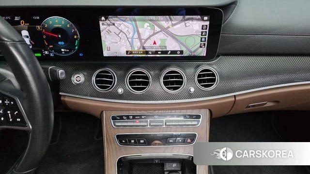 Mercedes-Benz E-Class W213 2021 Белый из Кореи, фото 6