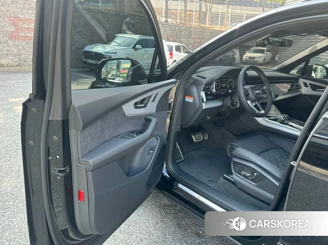 Audi Q7 (4M) 2026 Черный из Кореи, фото 6