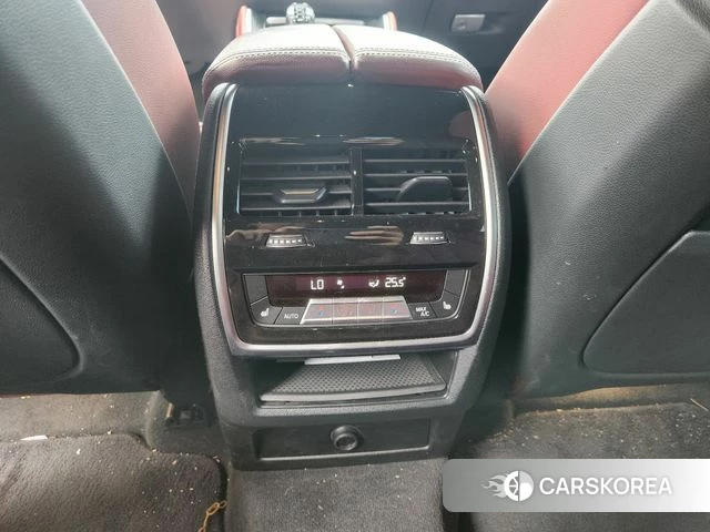 BMW X6 (G06) 2021 Черный из Кореи, фото 6