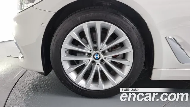 BMW 5 Series (G30) id 2709109 из Кореи 6