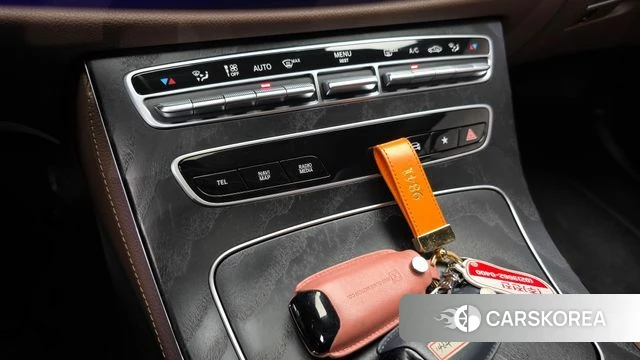 Mercedes-Benz E-Class W213 2021 Белый из Кореи, фото 6