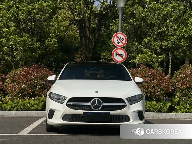 Mercedes-Benz Class A 2020 Белый из Китая, фото 6