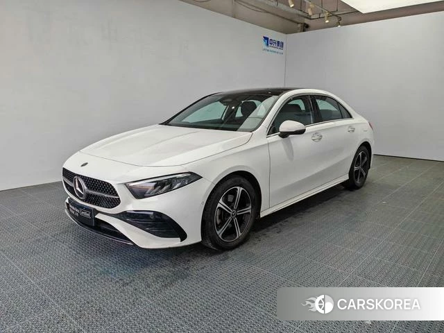 Mercedes-Benz Class A 2024 Белый из Китая, фото 6