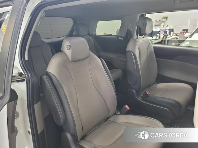 Kia The New Carnival 4th Generation 2025 Белый из Кореи, фото 6