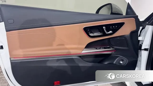 Mercedes-Benz CLE-Class C236 2025 Белый из Кореи, фото 6