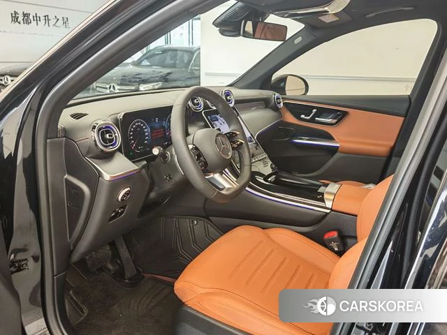 Mercedes-Benz GLC 2024 Черный из Китая, фото 6
