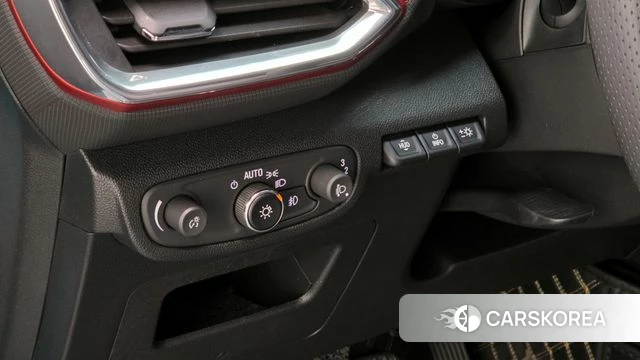 Chevrolet (GM Daewoo) Trailblazer 2022 Небесно-голубой из Кореи, фото 6