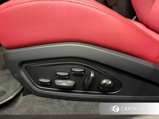 Porsche Taycan 2023 Небесно-голубой из Кореи, фото 6