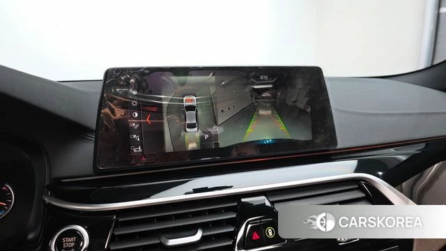 BMW 5 Series (G30) 2018 Черный из Кореи, фото 6