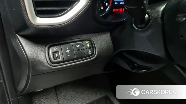 Hyundai Venue 2021 Серый из Кореи, фото 6