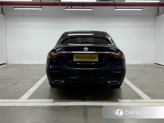 Mercedes-Benz E-class (imported) 2021 Синий из Китая, фото 6