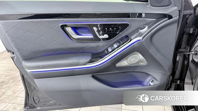 Mercedes-Benz S-Class W223 2025 Черный из Кореи, фото 6