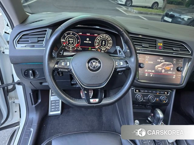 Volkswagen Tiguan second Generation 2018 Белый из Кореи, фото 6
