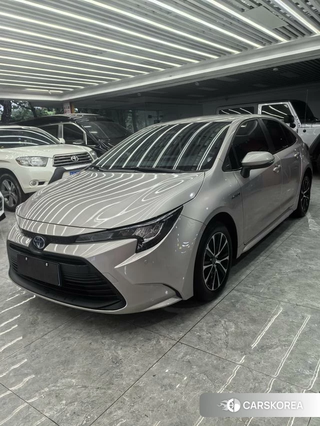 Toyota Lei Ling 2023 Шампань из Китая, фото 6